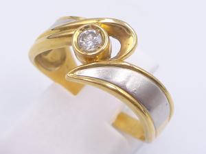 Pt900/K18 ダイヤ 0.10ct リング 3.9g